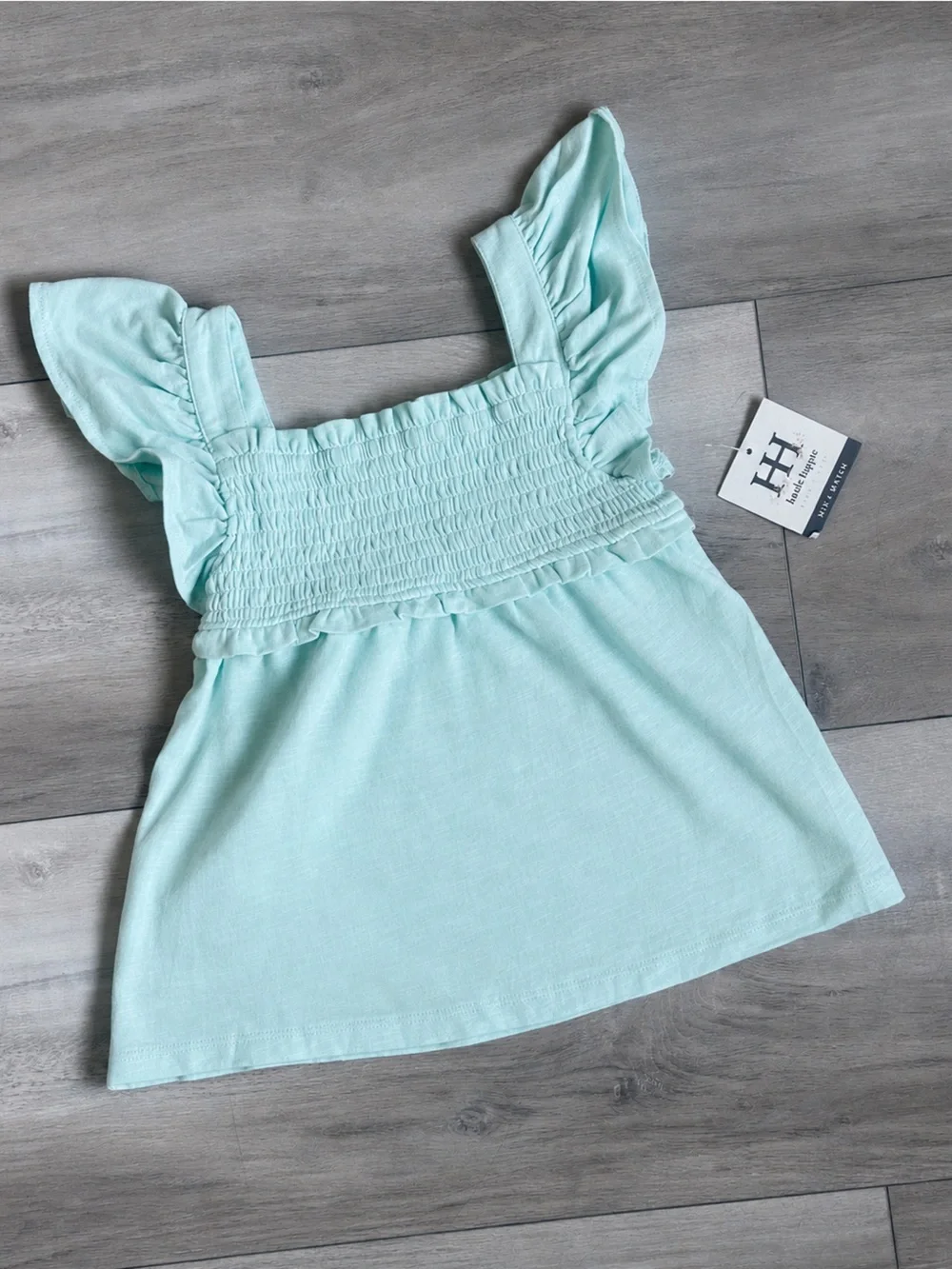 Old Navy Girls Clothing Bundle Size 5 Floral Tanks Shorts 4 Pieces